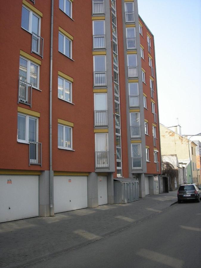 Apartment Vodni With Parking 布尔诺 客房 照片
