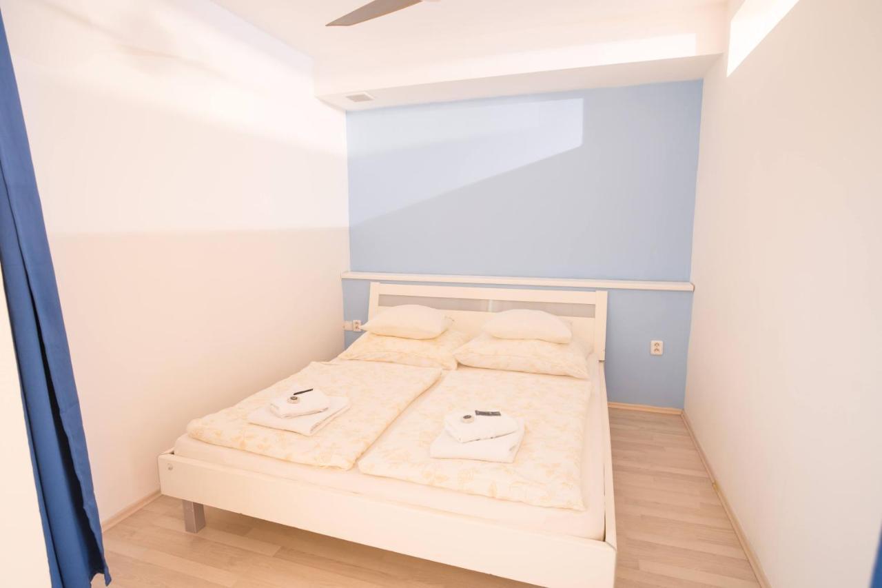 Apartment Vodni With Parking 布尔诺 外观 照片