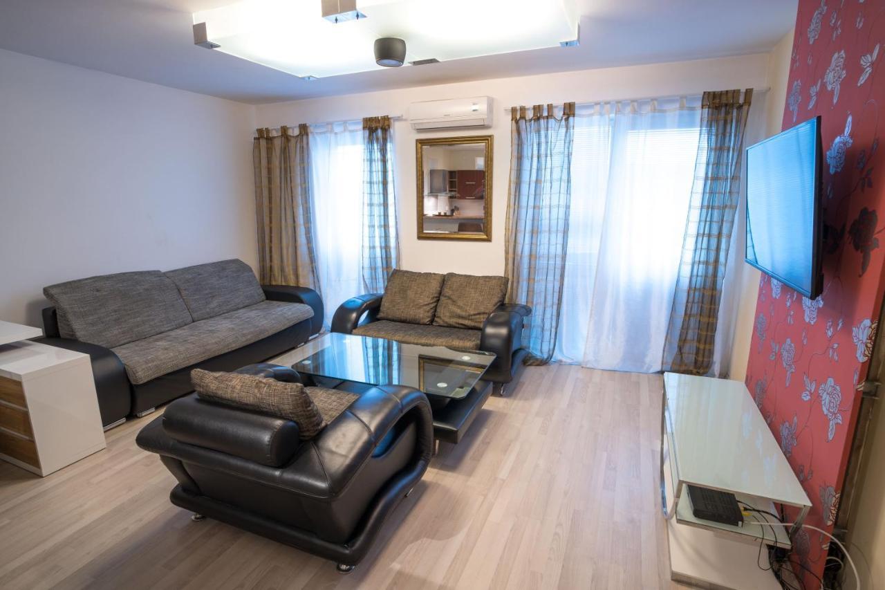 Apartment Vodni With Parking 布尔诺 外观 照片