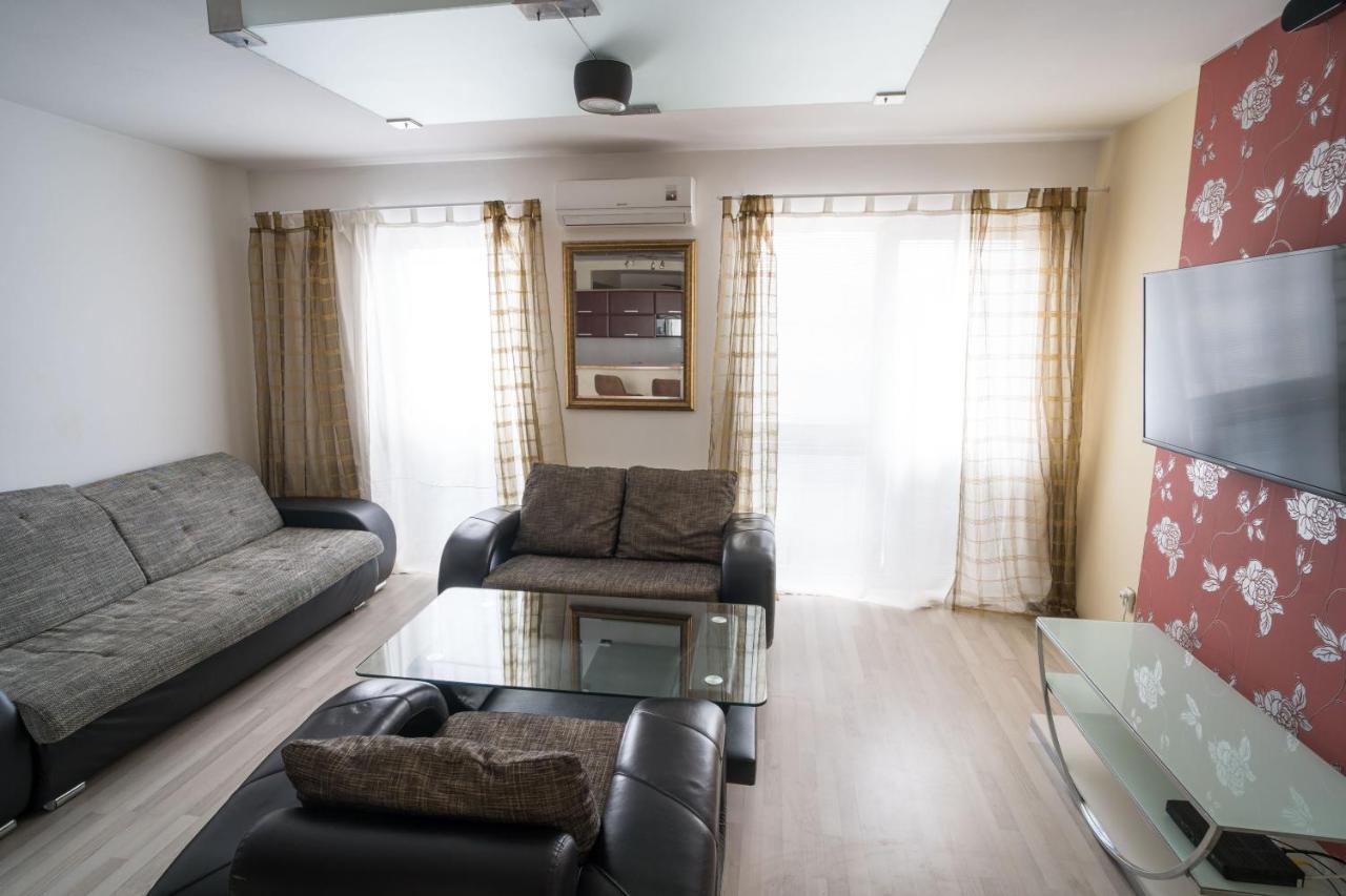 Apartment Vodni With Parking 布尔诺 外观 照片
