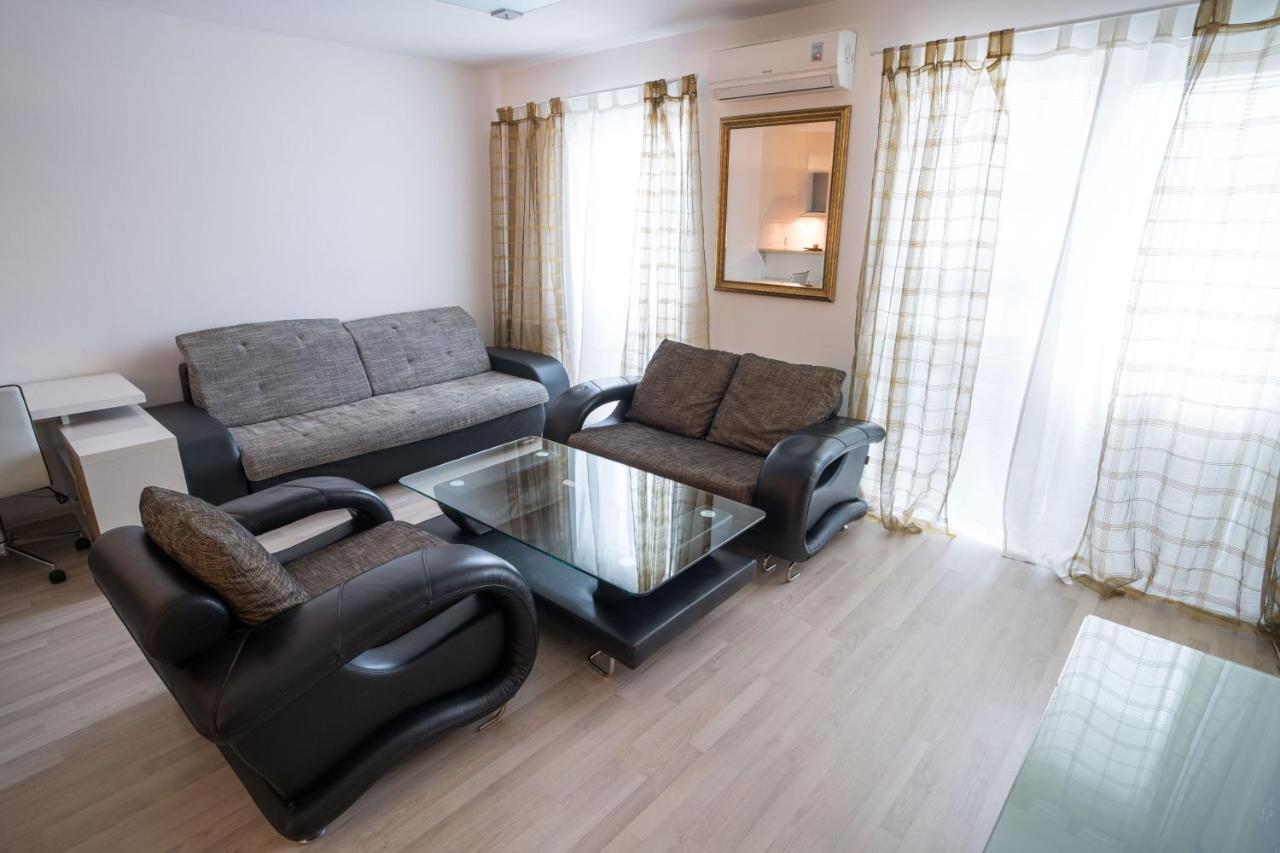 Apartment Vodni With Parking 布尔诺 外观 照片